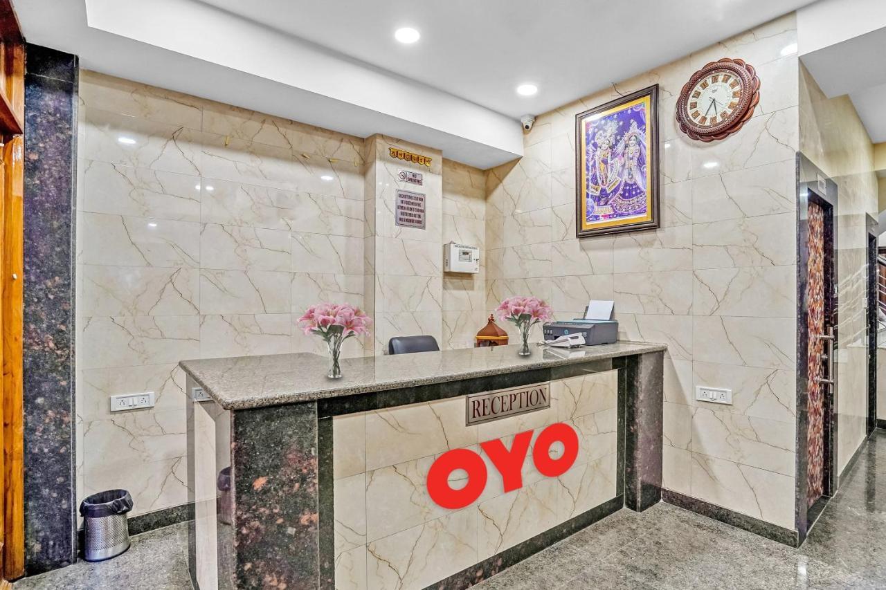 Oyo 88326 Hotel Cloud 9 New Delhi Ngoại thất bức ảnh